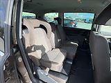 Volkswagen Sharan 2,0 TDi 103kW 7sed,Servis,2Maj - náhled 24