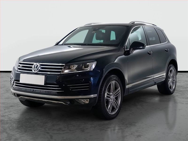 Volkswagen Touareg (2017) R-Line 3.0 TDI, 4X4, Automat - fotka 2 z 18