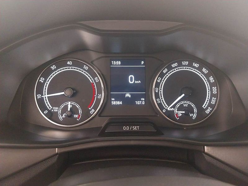 Škoda Scala (2020) Style 1.0 TSI, Automat - fotka 11 z 21