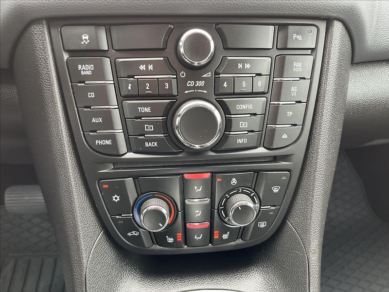 Opel Meriva 1,4 i 88KW AUTOMAT AC SERVIS - fotka 17 z 39