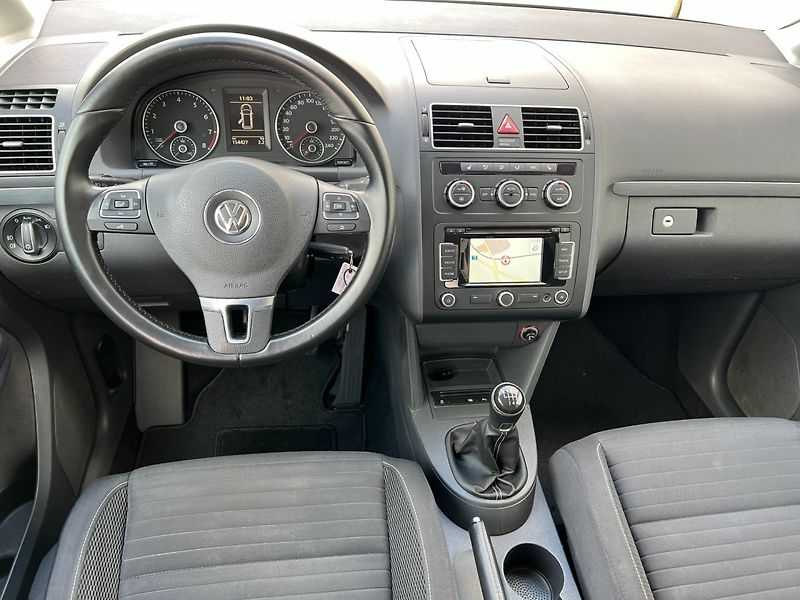 Volkswagen Touran (2014) 1.2TSi 77kW Edice CUP + 7-míst - fotka 13 z 41