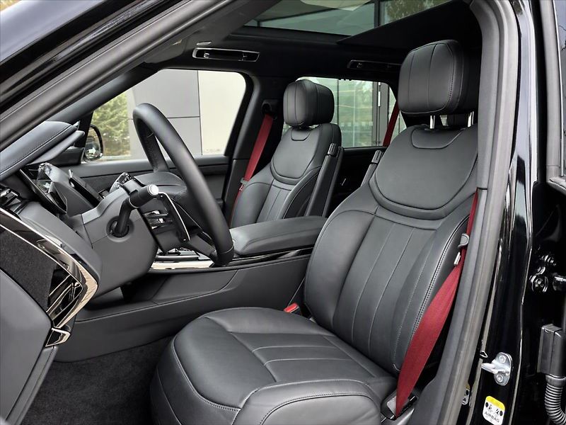 Land Rover Range Rover Sport (2026) 3,0 P540 AUTOBIOGRAPHY AWD - fotka 15 z 46