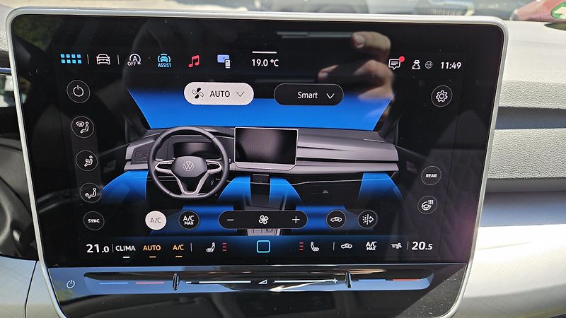 Volkswagen Golf Variant (2025) 1.5 eTSI 85kW Life DSG7 - fotka 23 z 34