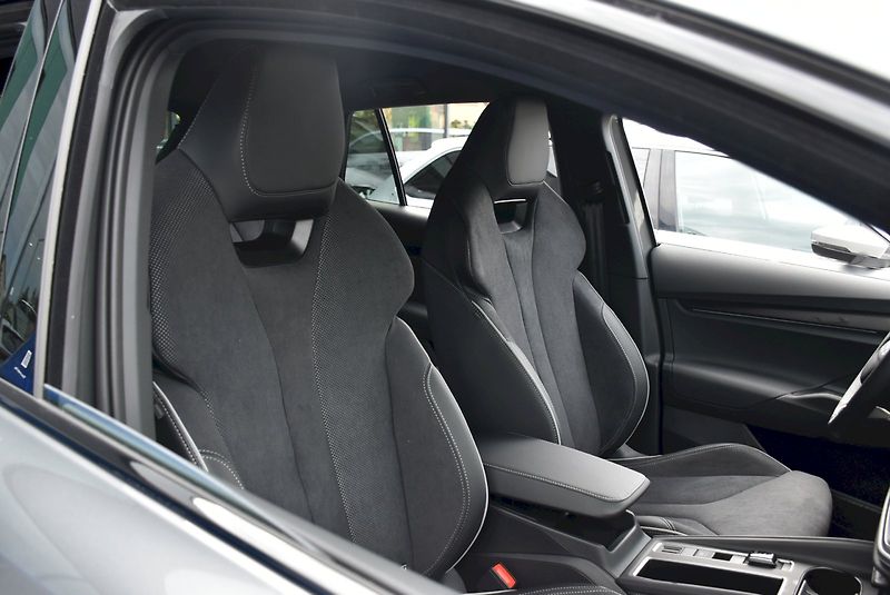 Škoda Elroq (2026) Sportline 85 - fotka 35 z 35