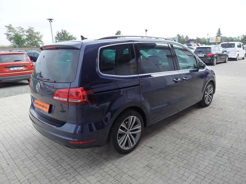 Volkswagen Sharan 2.0 TDI 130 kW - fotka 4 z 39