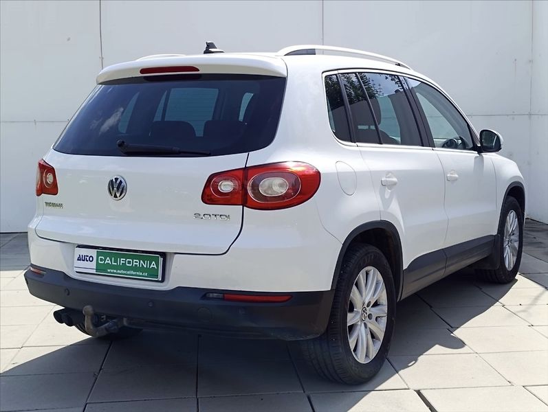 Volkswagen Tiguan 2,0 TDi DSG 4Motion Navi Tažné - fotka 7 z 40