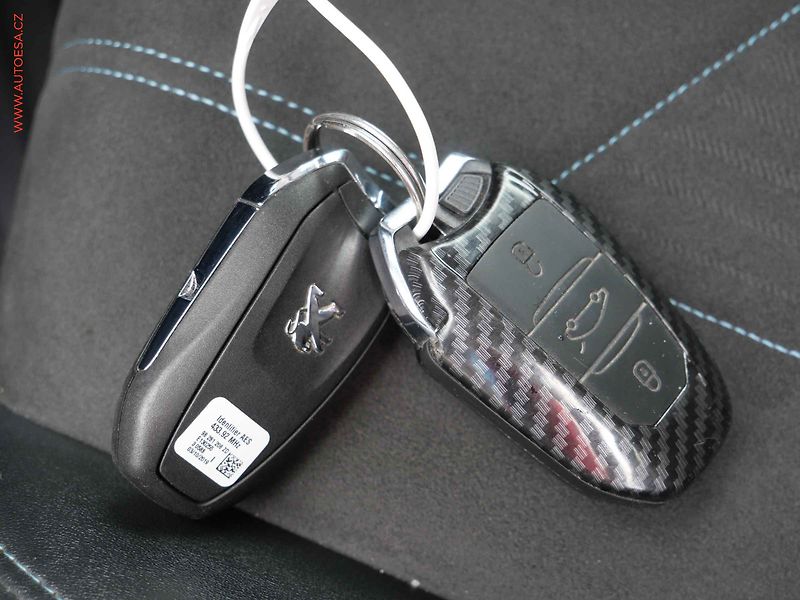 Peugeot 5008 (2019) 1.5 HDi, Crossway, AT, LED - fotka 30 z 30