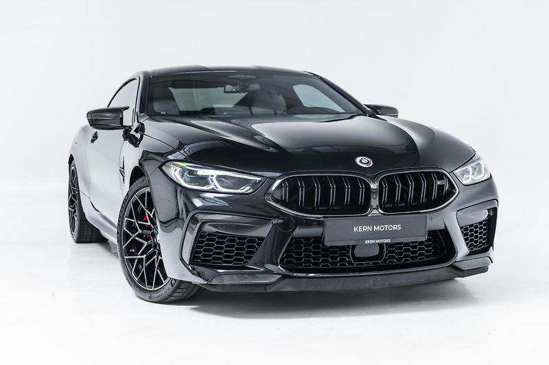 BMW M8 Competition*Carbon*B&W - fotka 1 z 44