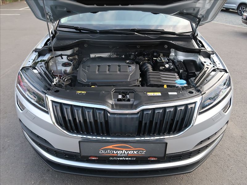 Škoda Karoq 2,0 TDi,110kW,Style,1majČR,4X4 - fotka 24 z 30