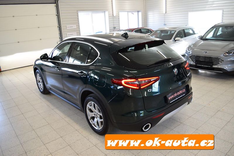 Alfa Romeo Stelvio 2.2 JTD Q4 FACELIFT 2021 - fotka 4 z 56
