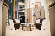 Bentley v Dubaji otevřelo svůj největší showroom.