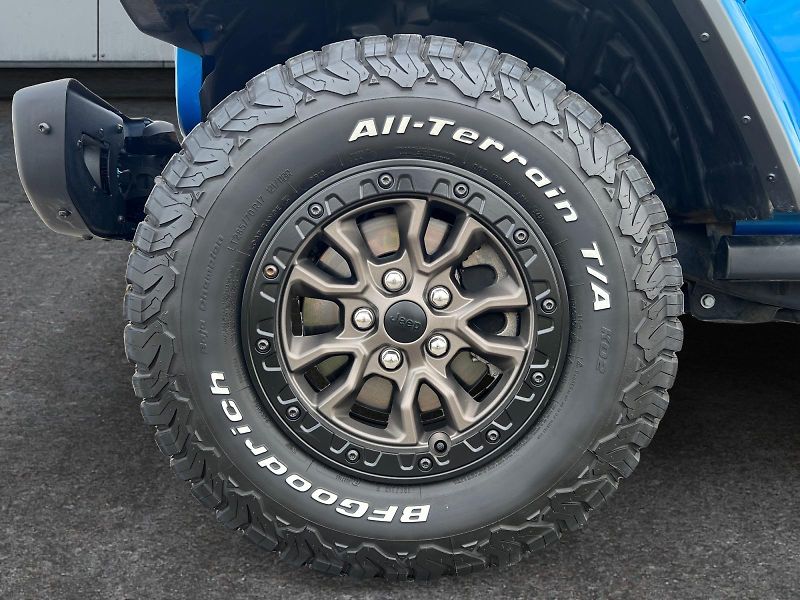 Jeep Wrangler (2021) RUBICON 392 6.4L V8 HEMI DPH - fotka 14 z 37