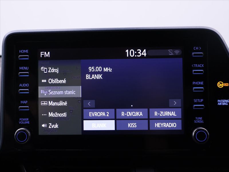 Toyota C-HR 2,0 E-CVT 112kW Executive - fotka 20 z 30