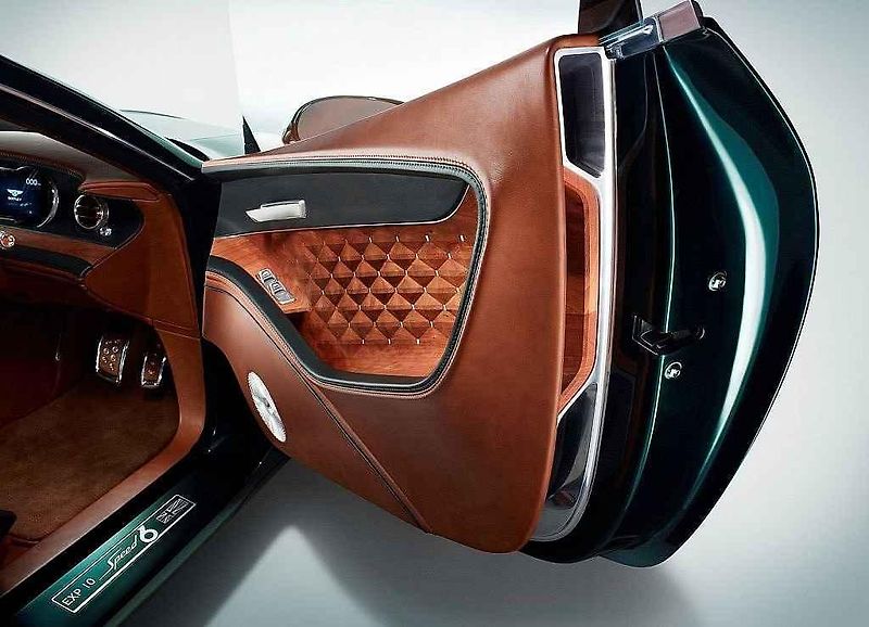 Bentley EXP 10 Speed 6.