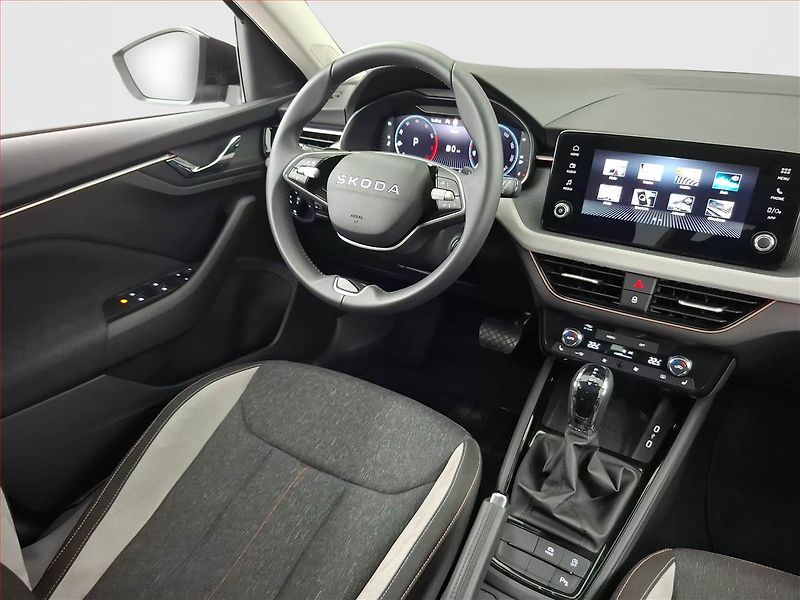 Škoda Kamiq (2025) 1.0 TSI - fotka 7 z 22