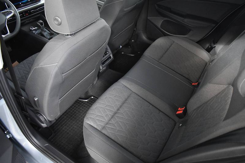Volkswagen Golf Variant (2024) 1.5TSI 85kW CZ,1.Majitel - fotka 14 z 24