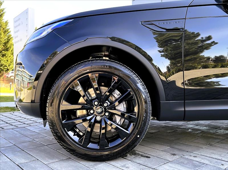Land Rover Discovery (2026) 3,0 D250 S AWD - fotka 3 z 35