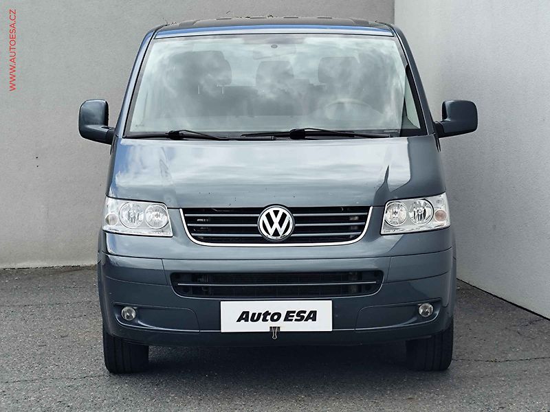 Volkswagen Caravelle (2008) 2.5TDi 8míst, AC, TZ, park - fotka 2 z 21