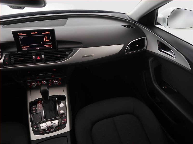 Audi A6 (2015) 3.0 TDI, 4X4, Automat, Navi - fotka 8 z 25