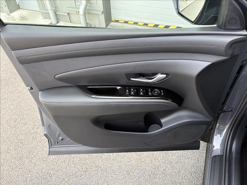 Hyundai Tucson 1,6 T-GDI  FL Style - fotka 6 z 23
