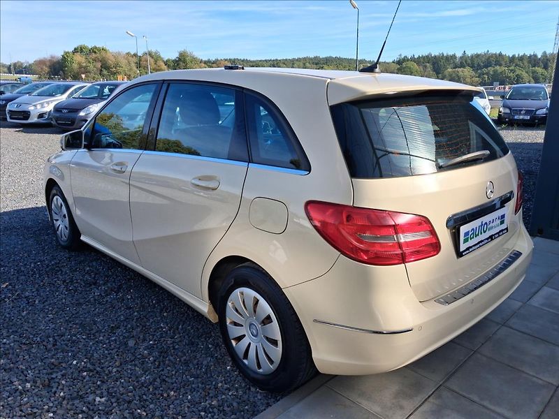 Mercedes-Benz Třídy B 1,8 TAXI - fotka 5 z 17