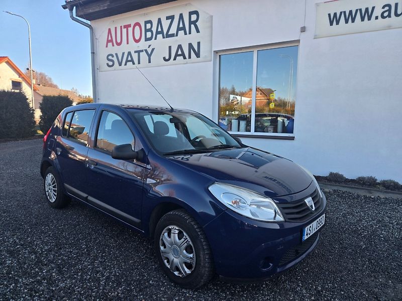 Dacia Sandero (2009) 1.4 MPI - fotka 1 z 19