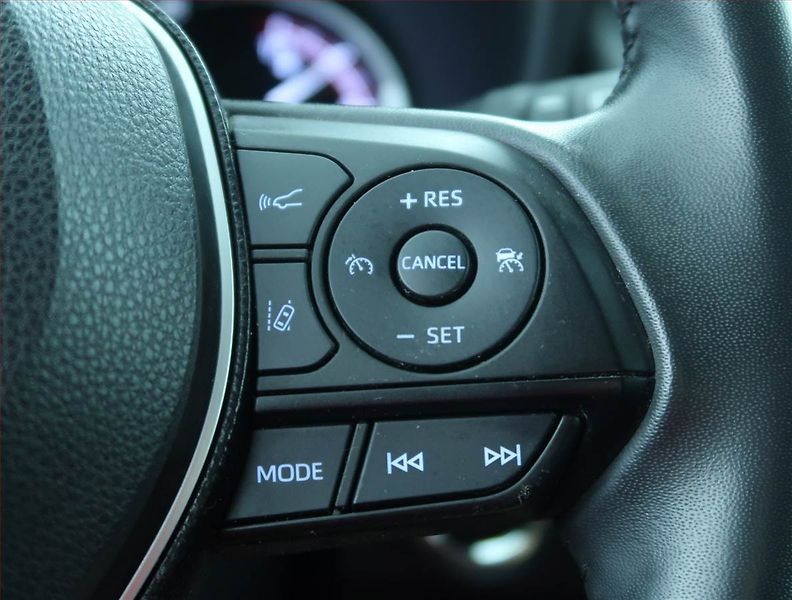 Toyota RAV4 (2021) Comfort 2.0 Valvematic - fotka 18 z 21