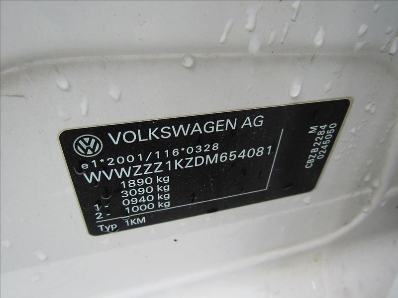 Volkswagen Golf 1,2 TSI 77kW Variant BlueMotio - fotka 28 z 29