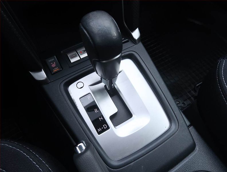 Subaru Forester (2017) 2.0 X, 4X4, Automat - fotka 13 z 18