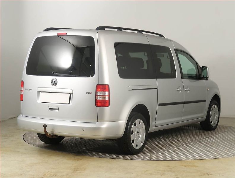 Volkswagen Caddy (2015) Maxi 1.6 TDI, 7Míst, ČR - fotka 5 z 19