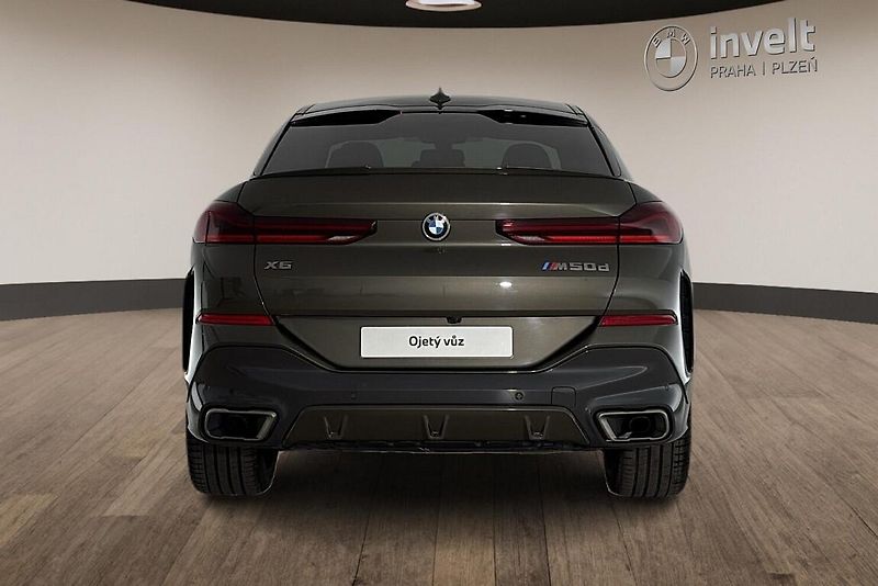 BMW X6 M50d - fotka 4 z 27