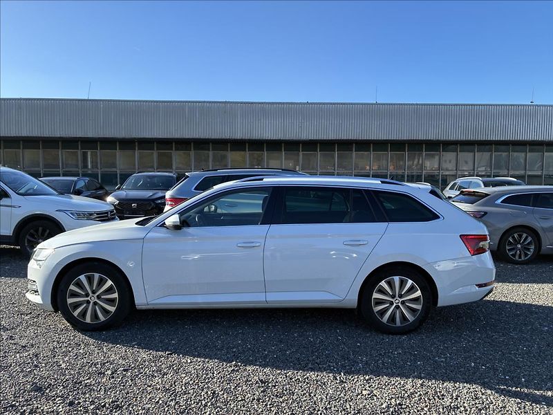 Škoda Superb 2,0 TDI TAŽNÉ KAMERA - fotografie inzerátu