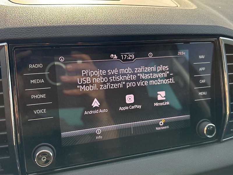 Škoda Karoq Ambition - fotka 10 z 10