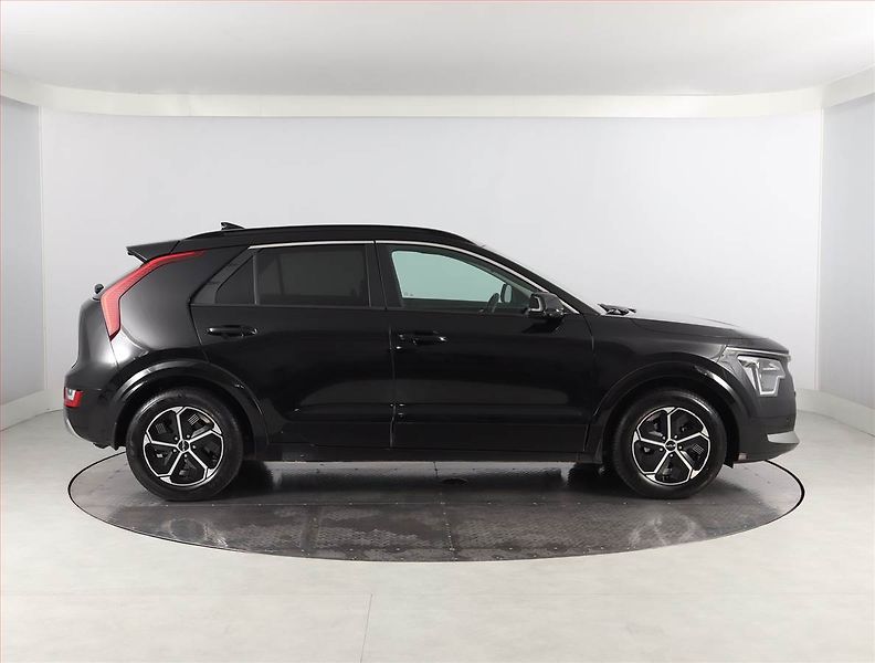 Kia Niro (2023) Hybrid, Nízké provozní náklady - fotka 6 z 23