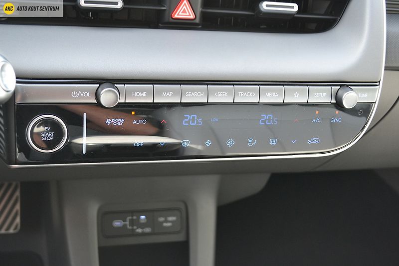 Hyundai Ioniq 5 STYLE PREMIUM 4x4 POWER 84kWh - fotka 49 z 84
