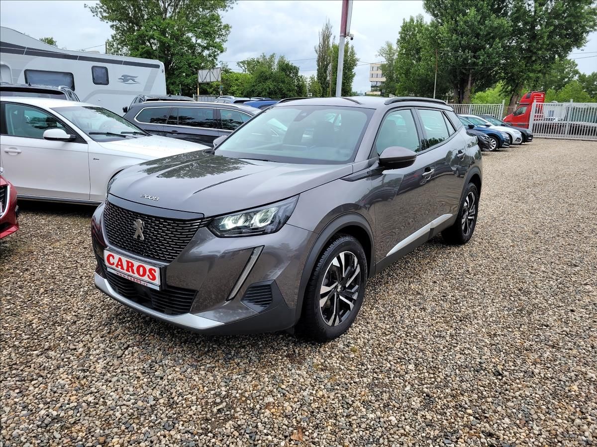 Peugeot 2008 1,2 Allure,navi,klima,Led