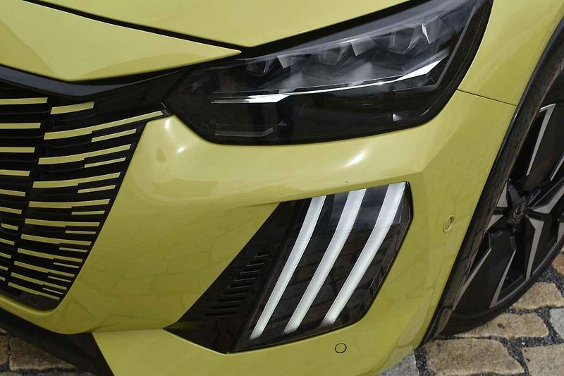Peugeot 208 dorazil v modernizované podobě