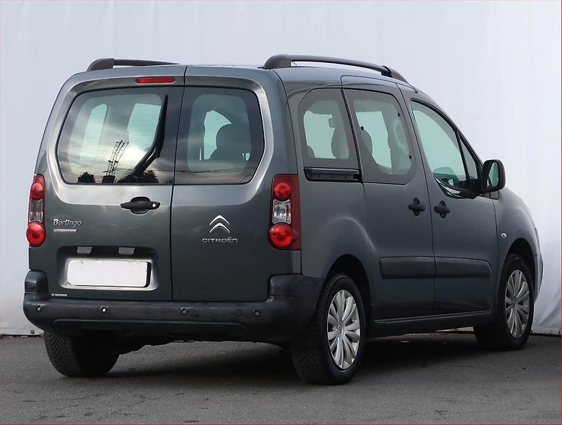 Citroën Berlingo (2018) XTR 1.6 BlueHDi, 5Míst, ČR - fotka 5 z 16