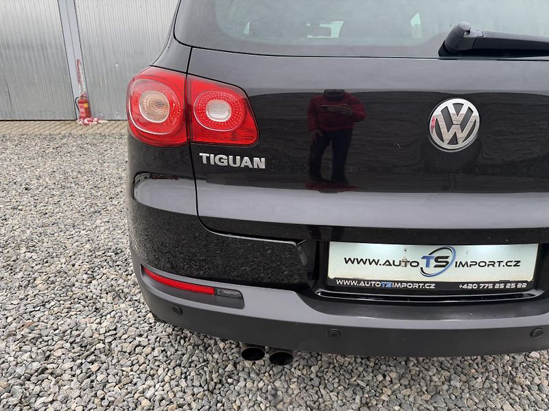 Volkswagen Tiguan 140PS 4x4 DSG PANORAMA - fotka 38 z 158