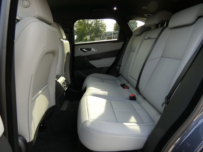 Land Rover Range Rover Velar (2026) Belgravia Edition P400e        - fotka 17 z 45