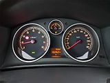 Opel Astra (2009) 1.6 16V, nová STK - náhled 11