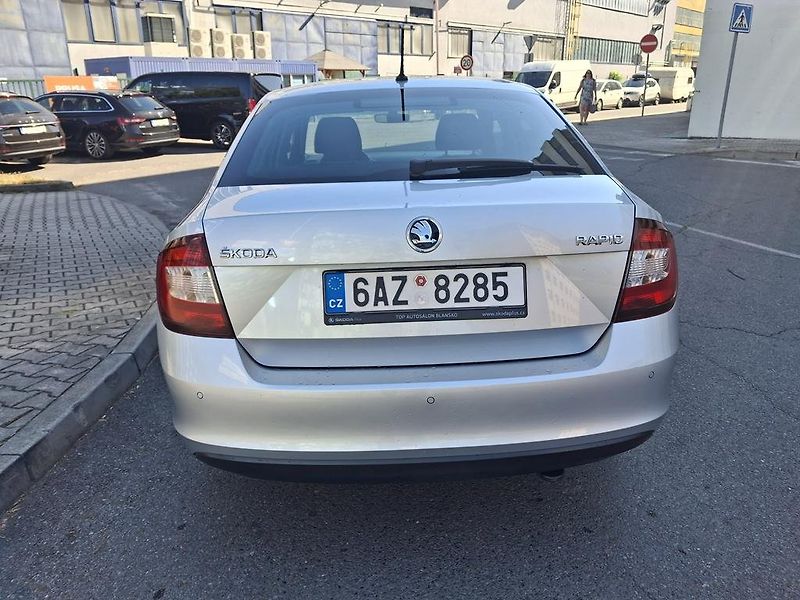 Škoda Rapid TDi 6AZ8285 - fotka 5 z 28