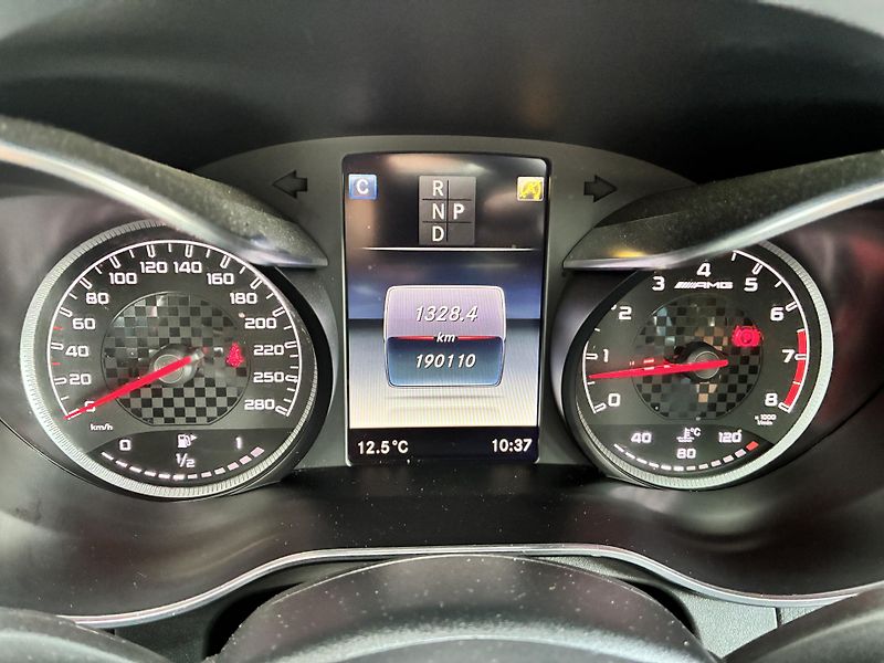 Mercedes-Benz GLC 43-AMG3.0-V6 270kW REZERVACE - fotka 22 z 36