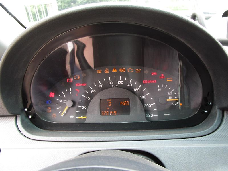 Mercedes-Benz Vito (2006) 2,2CDI-80KW-NOVÁ STK - fotka 8 z 11