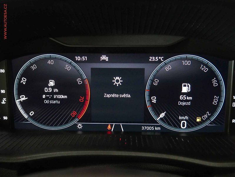 Škoda Fabia (2023) 1.0 TSi, ČR, servis.kniha - fotka 12 z 20