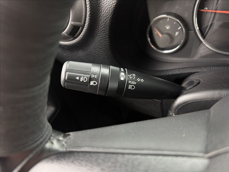 Jeep Wrangler 3,6 209kW AT PENTASTAR SERVIS - fotka 11 z 44
