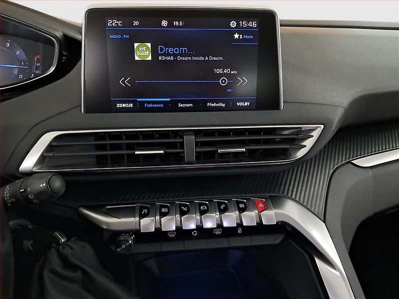 Peugeot 3008 (2018) 1.6 THP, Automat, Tempomat - fotka 12 z 20