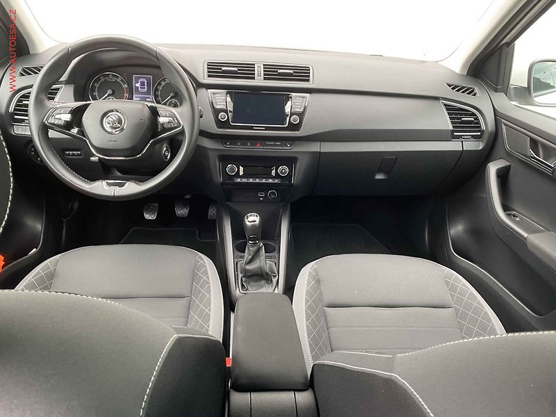 Škoda Fabia (2022) 1.0 TSi, 1.maj,ČR, Ambition - fotka 8 z 18