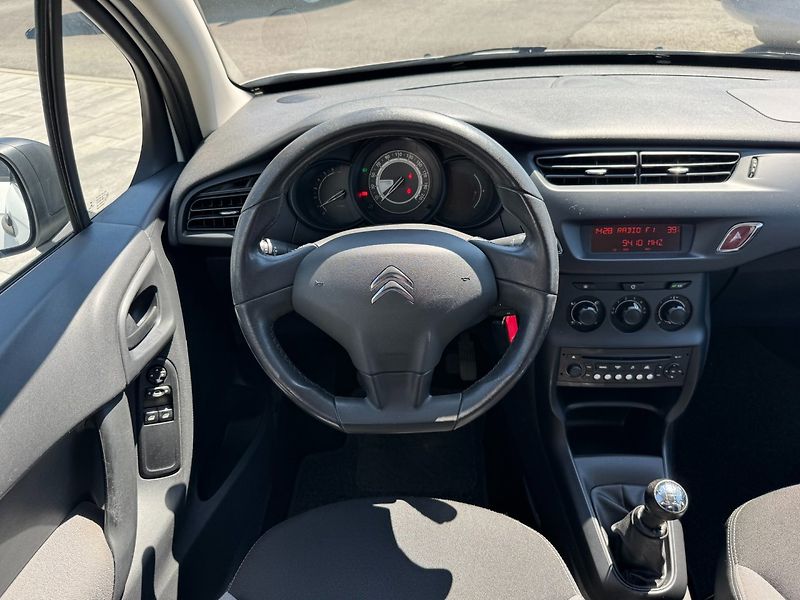 Citroën C3 (2014) FLASH 1.0i 50kW - fotka 14 z 31