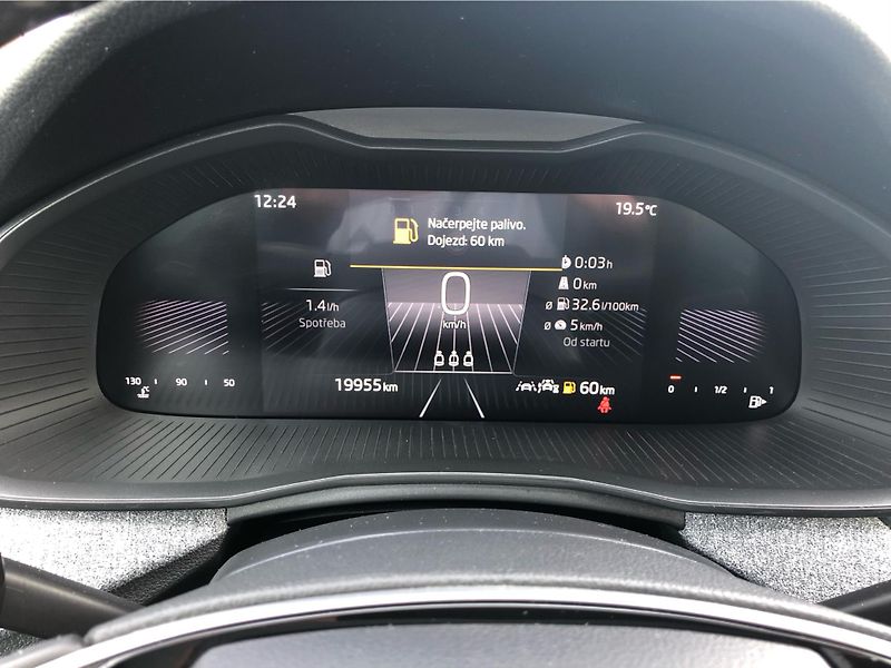 Škoda Scala 1.0 TSi SELECTION - fotka 19 z 28